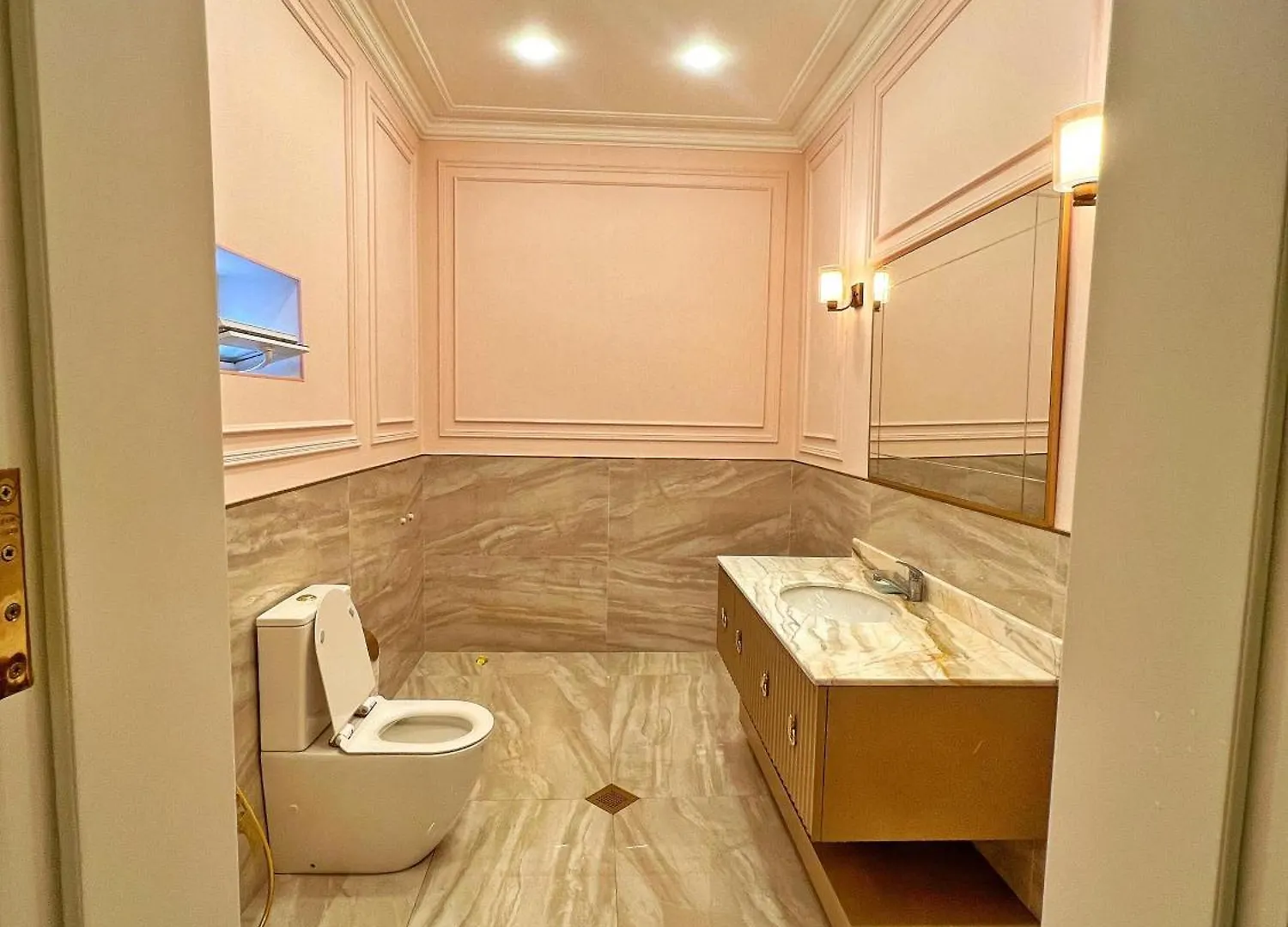 Luxury Villa In Baku